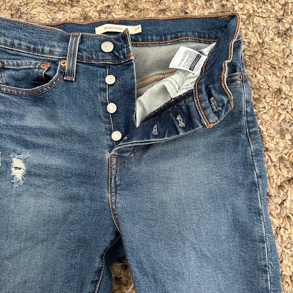 Levi’s wedgie skinny blue jeans - Picture 3 of 7